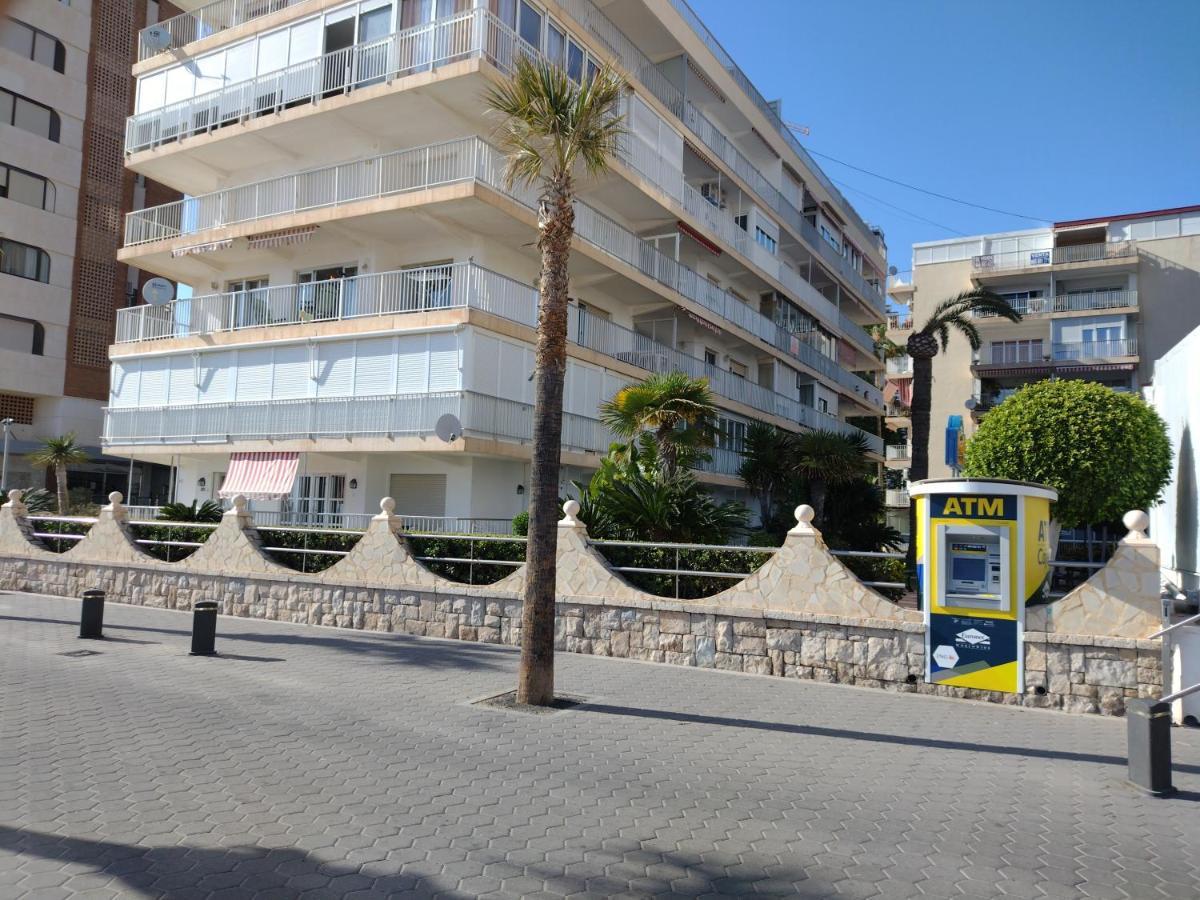 Living Benidorm. Playa Levante Esterno foto