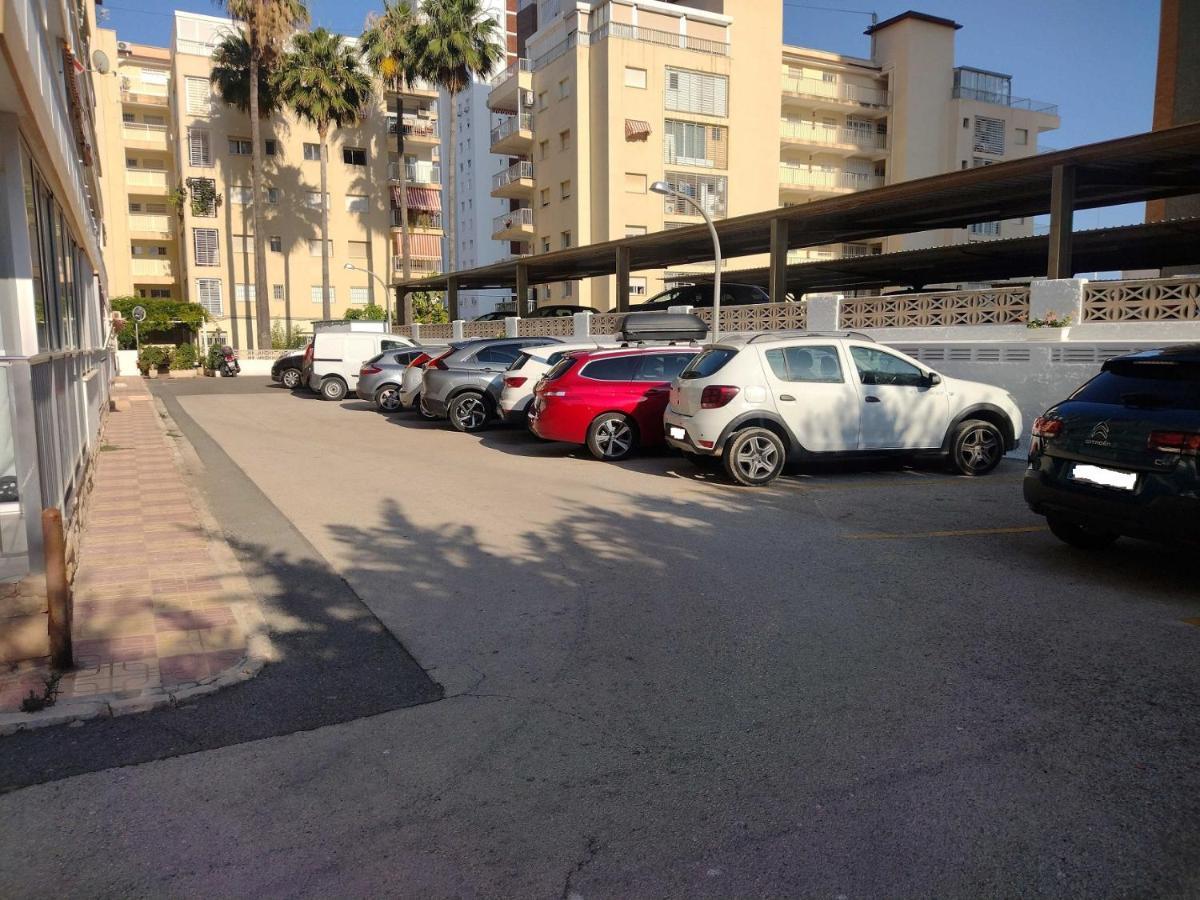 Living Benidorm. Playa Levante Esterno foto